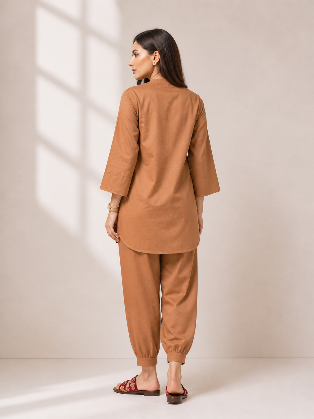 Women Camel Brown Linen Blend Kurta Set
